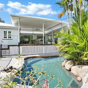 Holiday home Caladenia - Understated Luxury In, Edge Hill